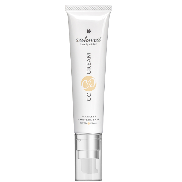 kem-trang-diem-sakura-cc-cream